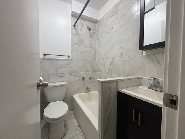 Foto del edificio - 220 51st St