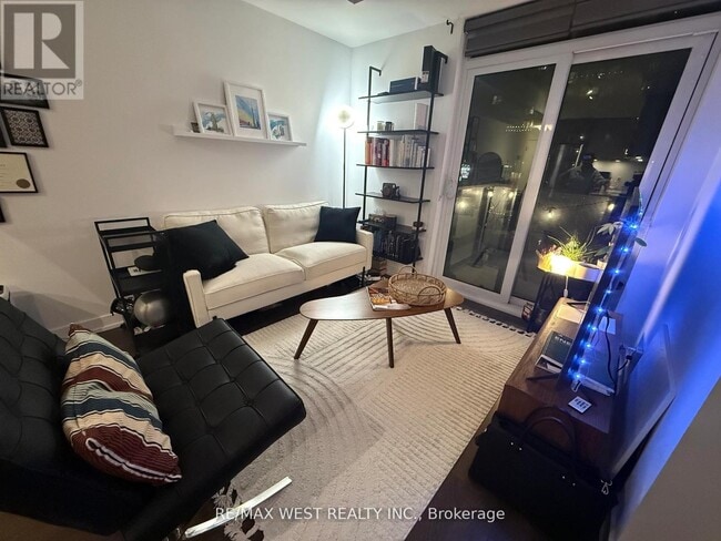 Building Photo - 30 Ordnance St