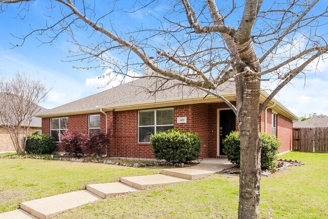 Building Photo - 3691 Juniper Hills Dr