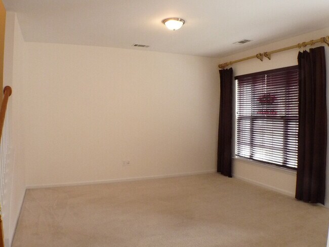 Foto del edificio - 3BD/2BA - 3 Story Townhome at Ayrsley for ...