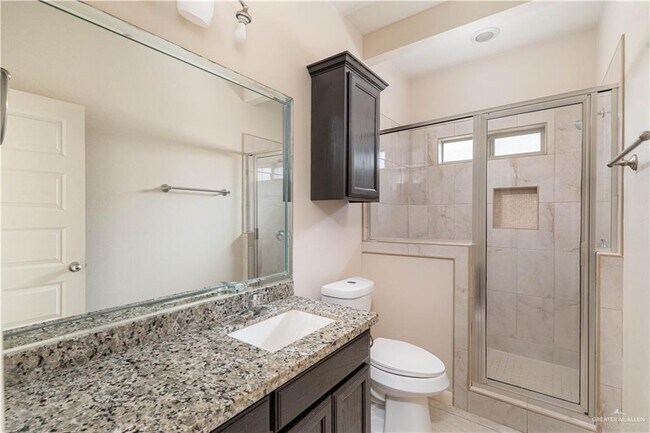 Foto del edificio - 14 Upas Dr