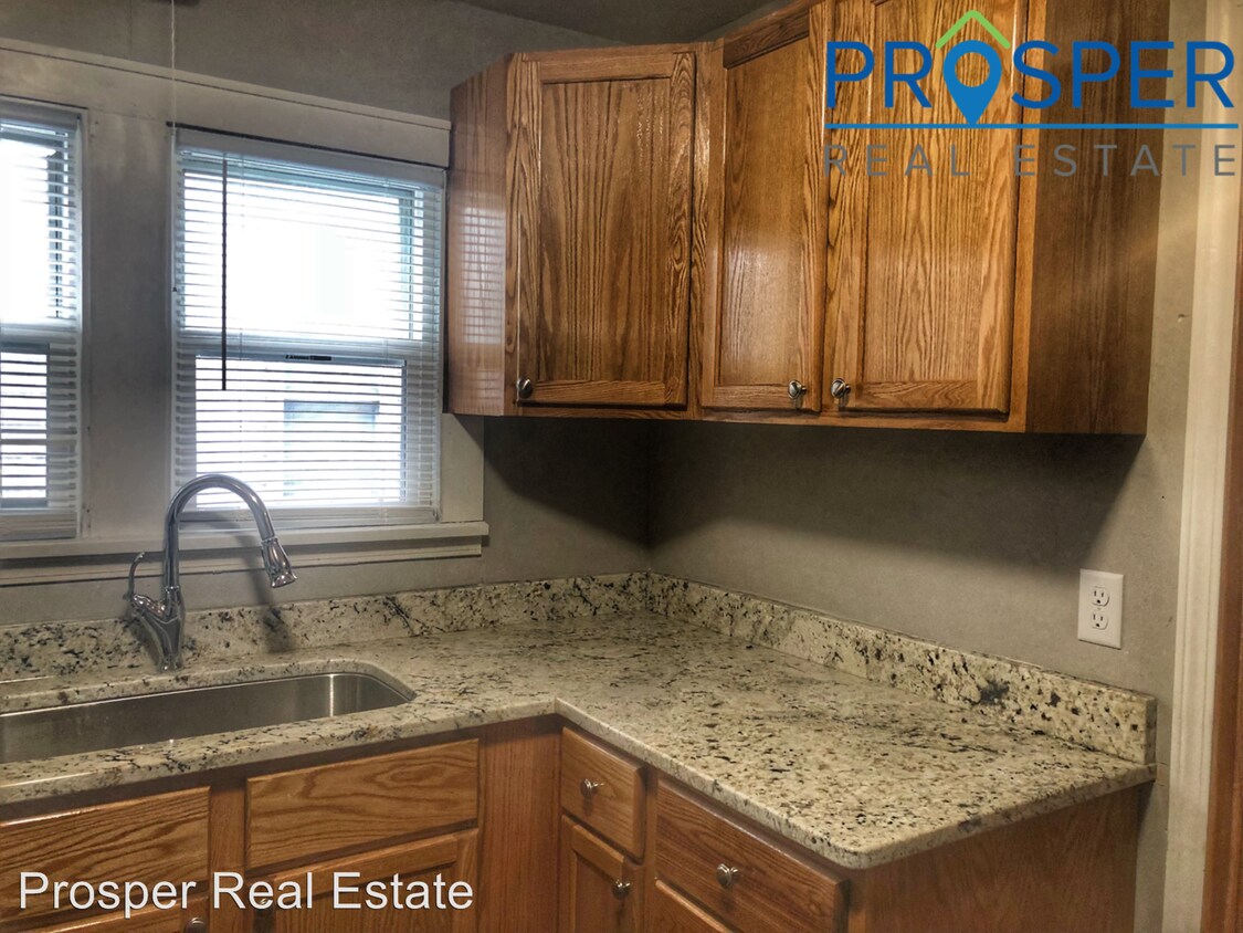 2 br, 1.5 bath Apartment 2010 11th Street Condo for Rent in Eau