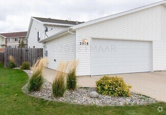 Building Photo - 2518 Amber Valley Ct