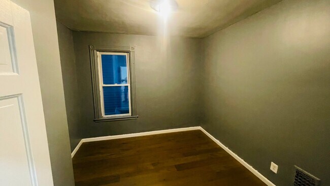 Foto del edificio - 1334 Blandina St