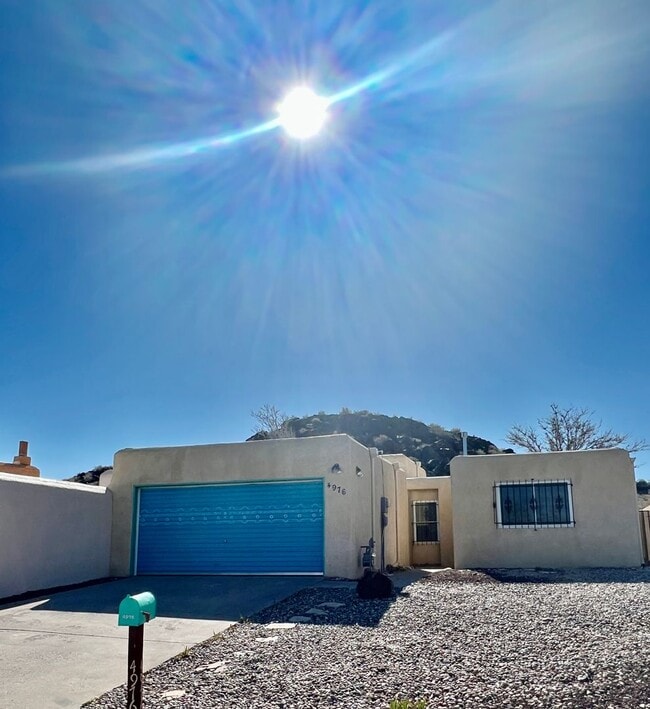 Building Photo - 4976 Quail Ridge Dr NW