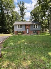 Building Photo - 10407 Maguire Ct