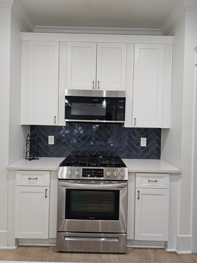 cocina - 1621 9th Ave N