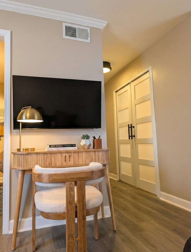 Building Photo - 1150 Collier Rd NW