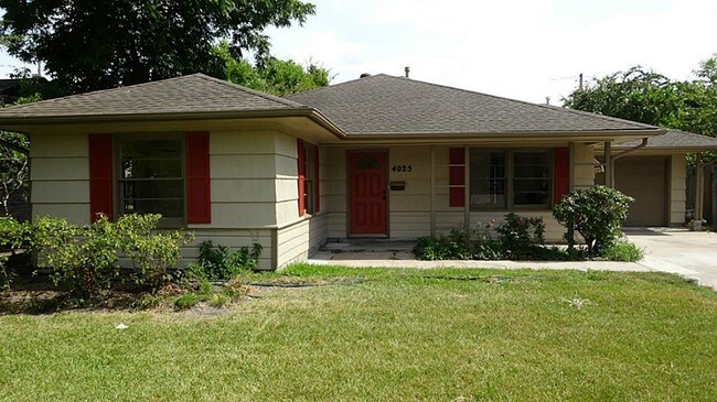 Building Photo - 4025 Woodcraft St