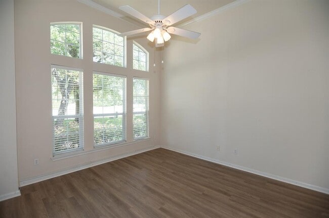 Building Photo - 1800 Nelson Ranch Loop