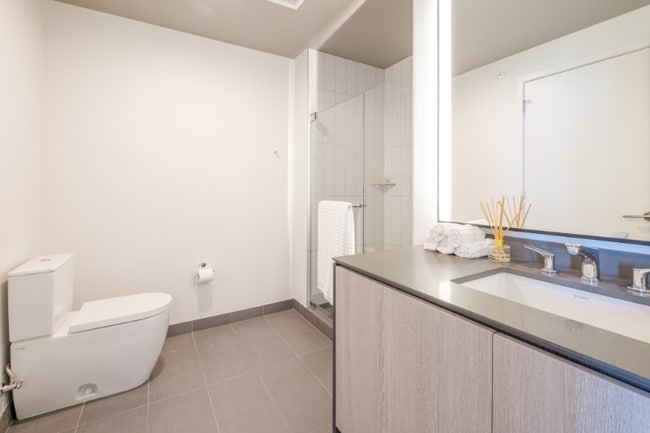 Building Photo - 1184 S Indiana Ave