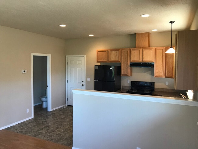 Photo - 3 Bedroom duplex on Bailey Hill Rd Townhome