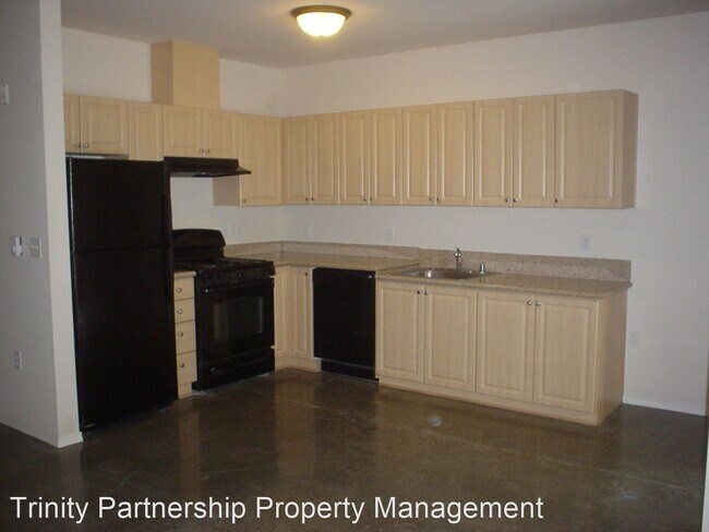 Building Photo - 902 NE 43rd St