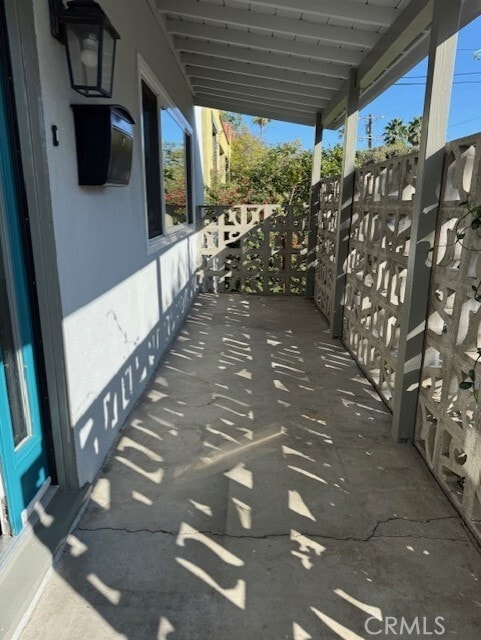 Foto del edificio - 2707 Locksley Pl