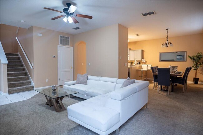 Foto del edificio - 444 Earlmont Pl