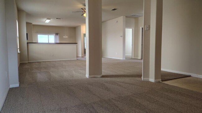 Foto del edificio - 13601 Coomer Path