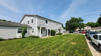 Building Photo - 653 Hale Ct