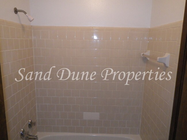 Building Photo - 1614 Greenbriar Pkwy, Unit 3, Gulf Breeze