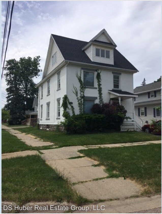 Primary Photo - 501 N Walnut St