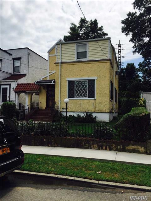 Primary Photo - 228-24 Mentone Ave