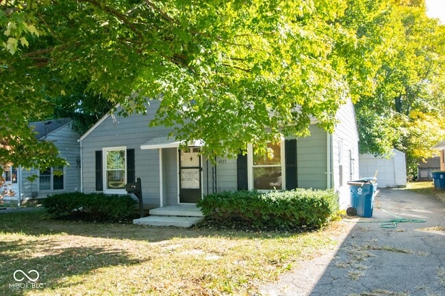 Photo - 4923 Carvel Ave House