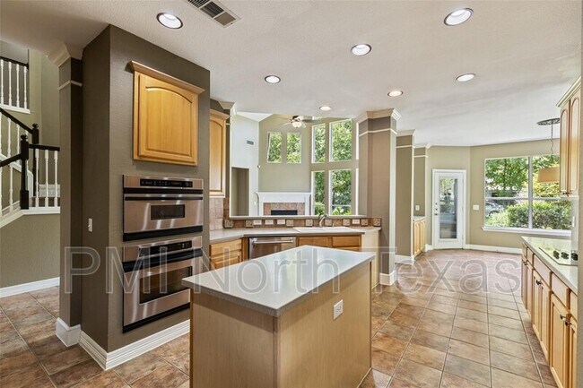 Foto del edificio - 201 Stanford Ct