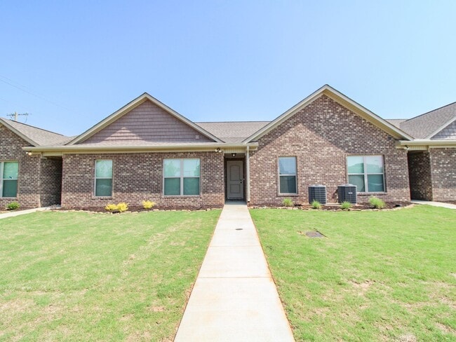 Building Photo - Basic Cable, Internet and Lawn Care includ...