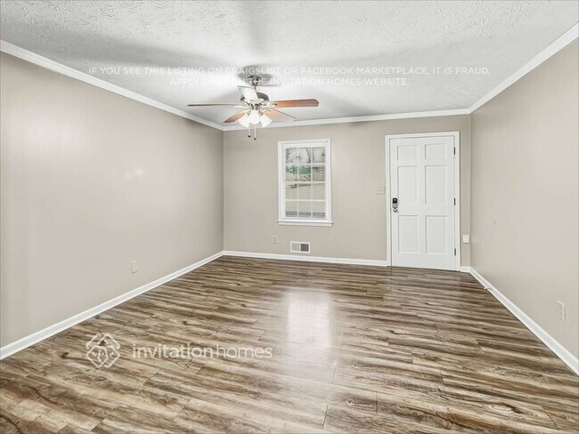 Building Photo - 4412 Bryant Dr SW