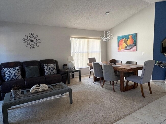 Building Photo - 2598 Chatham Cir