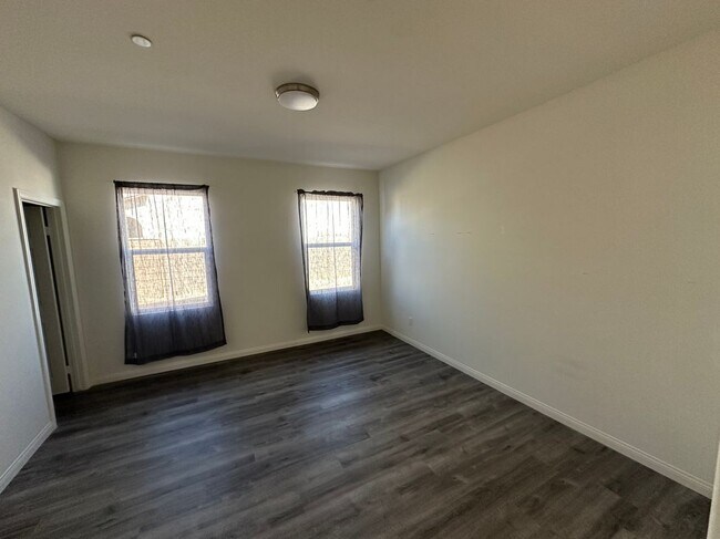 Foto del edificio - 15176 Sheridan Ct