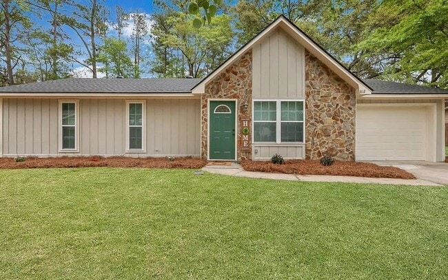 Foto del edificio - 812 Spanish Oak Dr