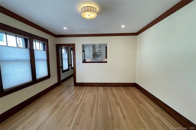 Building Photo - 74 Harborview Ave