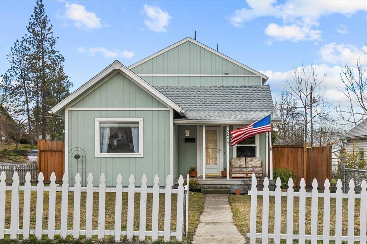 Primary Photo - 2603 W Kiernan Ave