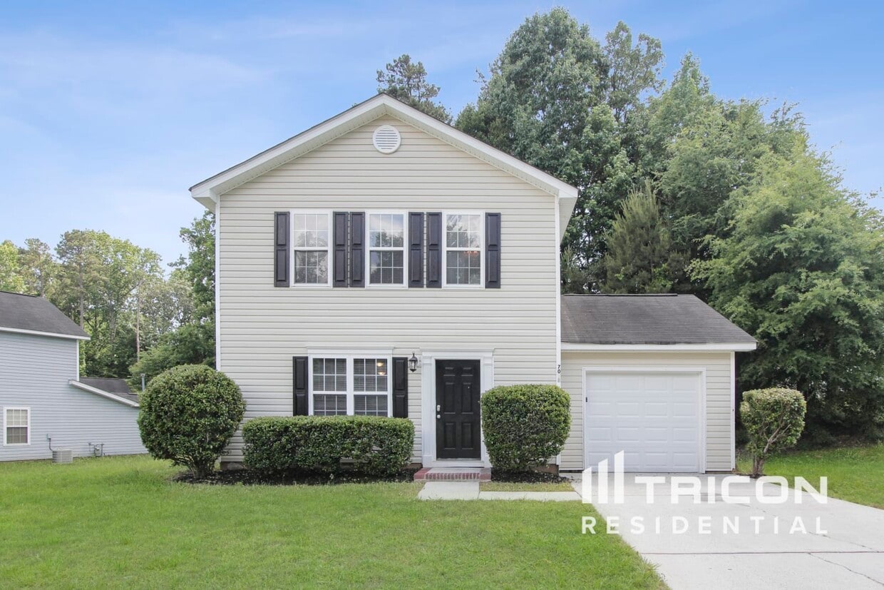 Primary Photo - 7038 Hunters Glen Dr