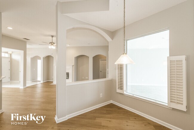 Foto del edificio - 1528 Walnut Creek Dr
