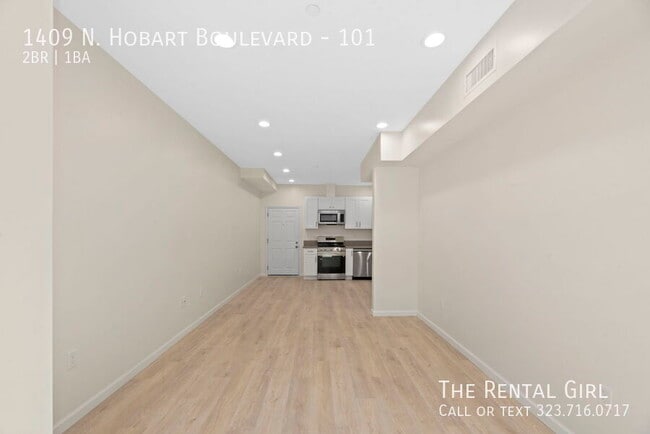 Building Photo - 1409 N Hobart Blvd