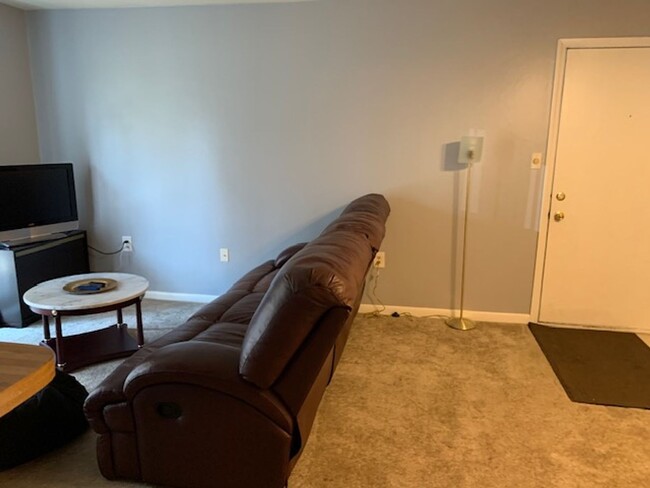 Foto del edificio - Blacksburg, 3 BR / 2 bath BA,  Individual ...