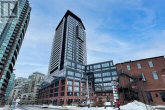 Building Photo - 135 E Liberty St
