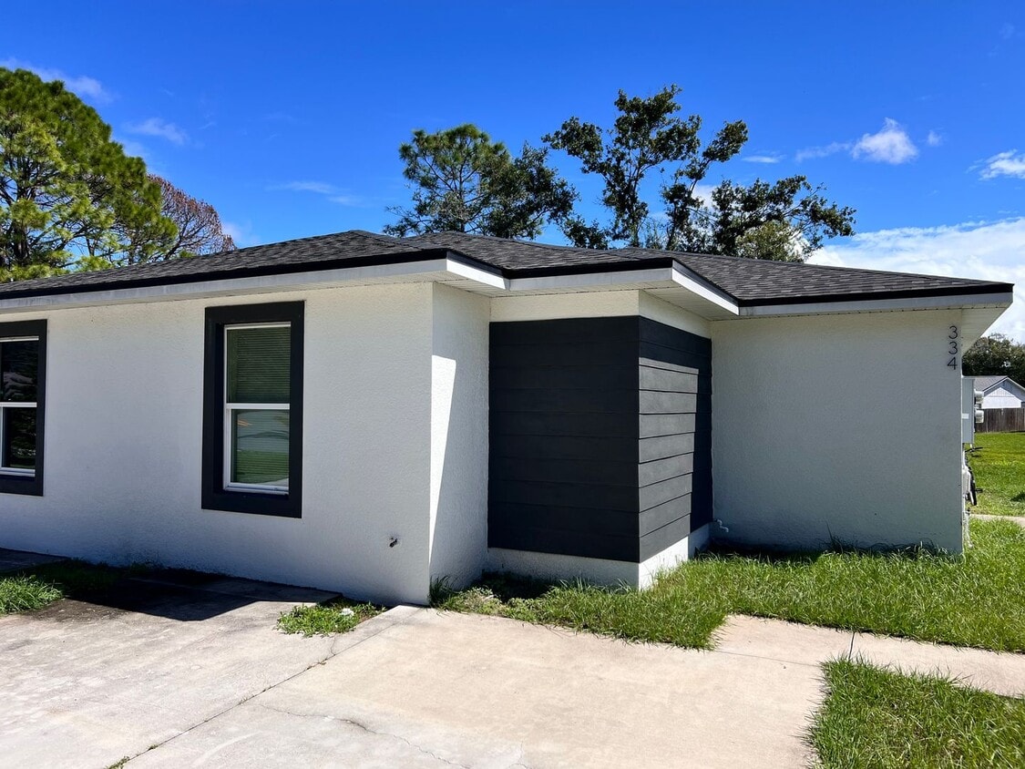Primary Photo - New Designer 3/2 in Kissimmee/Poinciana