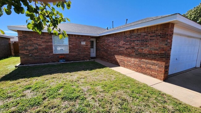 Building Photo - Cooper Schools/ Southeast Corridor/ Quick ...