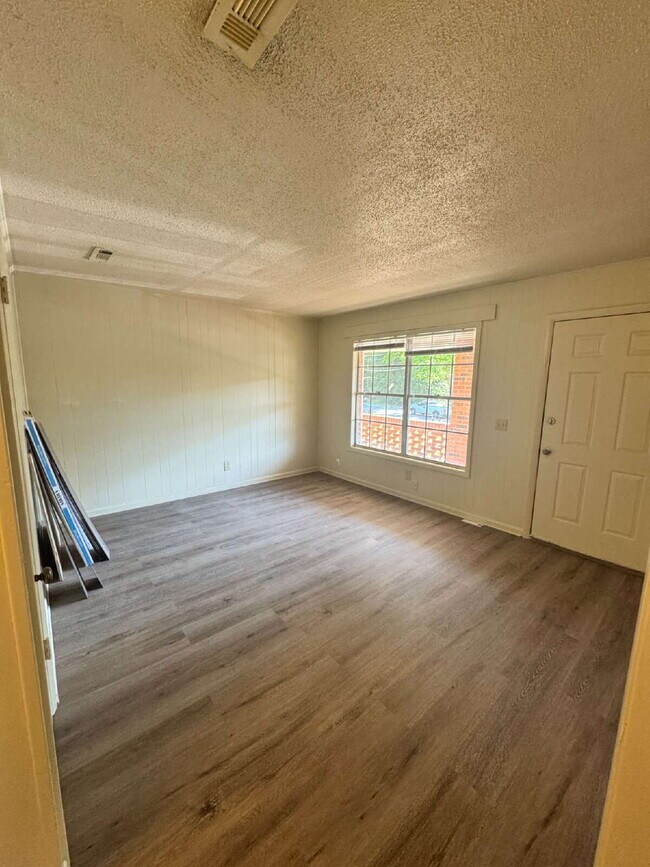 Foto del edificio - 205 Daniels St. -Midland City, AL 36350- apartment