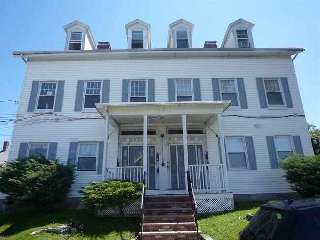 Foto del edificio - 14 Rockland Plz