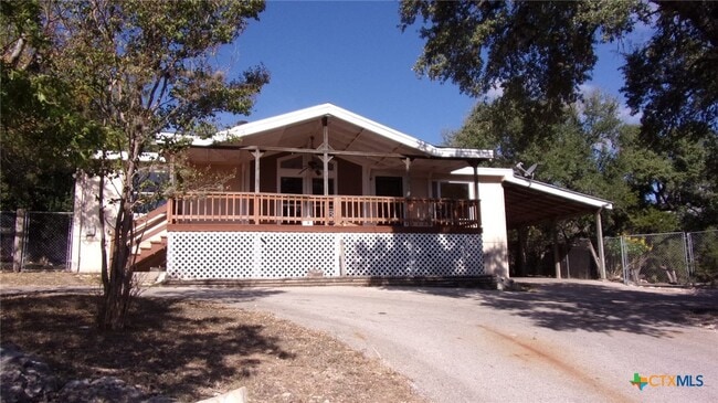 Building Photo - 252 Sir Winston Dr