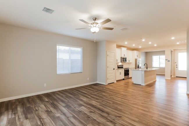 Building Photo - 11455 W Camden Dr