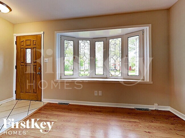 Foto del edificio - 786 N Shore Dr