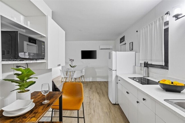 Photo - 2788 SW 33rd Ct Apartment