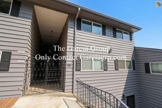Building Photo - 1505A SW Hall St