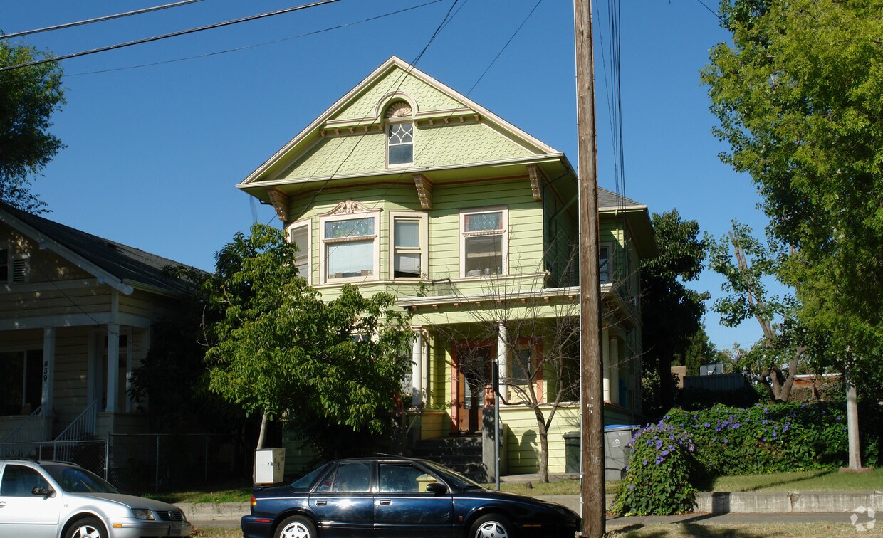 Primary Photo - 829 S 3rd St