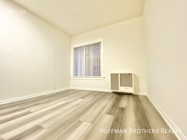 Building Photo - 1814 Pacific Ave