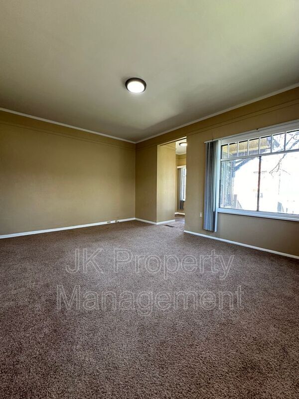 Foto del edificio - 2510 2nd Ave N